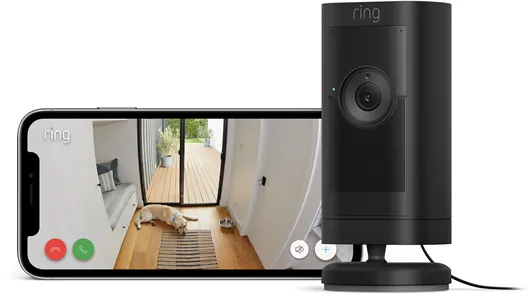 Ring Stick Up Cam Pro Venkovní bezpečnostní kamera s napájecím adaptérem, černá